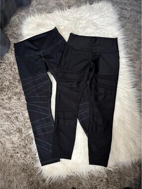 Lululemon bundle of 2 leggings size 10